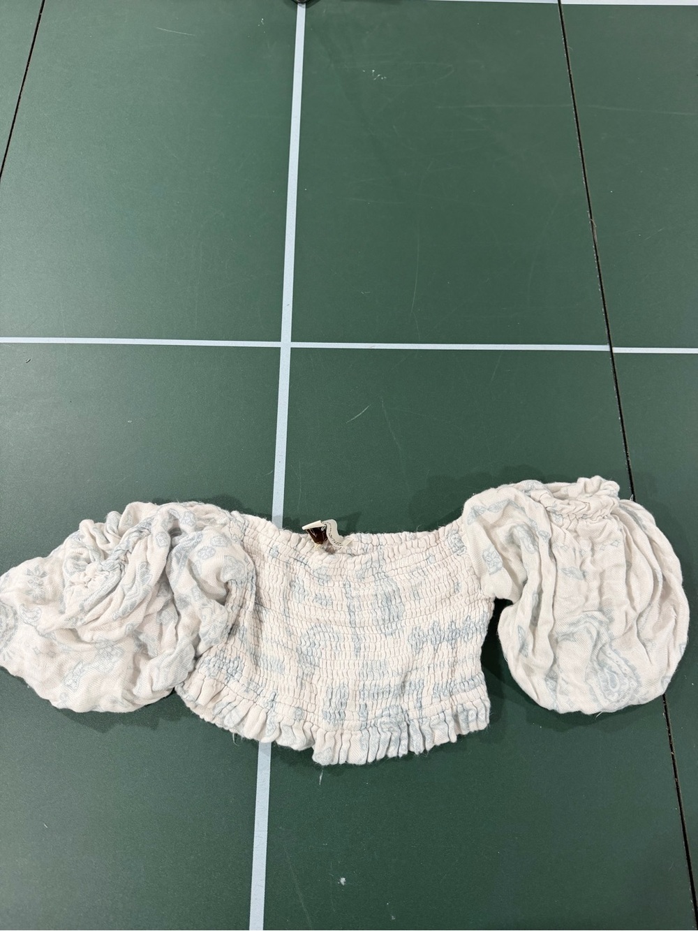 Vintage Havana Cream Puff-Sleeve Smocked Crop Top